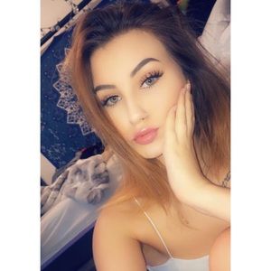 Meet your Posher, Keri